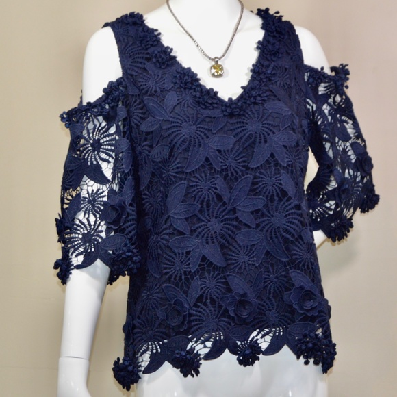 🆕🏷️ Kobi Halperin Tinley Cold Shoulder Midnight Blue Top - Picture 8 of 14